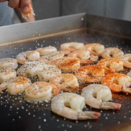 Step 4: Sauté the Shrimp Step 4: Sauté the Shrimp