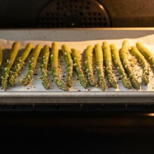 Step 5: Roast the Asparagus Step 5: Roast the Asparagus