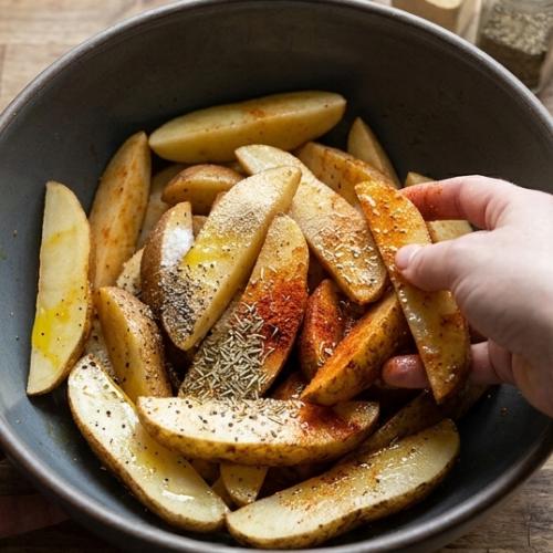 Step 3: Season the Wedges Step 3: Season the Wedges