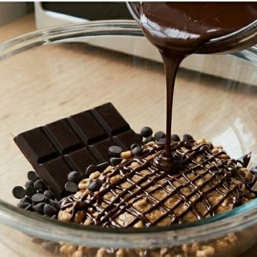 Step 6: Melt and Drizzle Chocolate